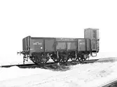 Stockholm - Västerås - Bergslagen Järnväg, SWB Mss 1495. Vagn med tre axlar och bromshytt.