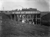 Statens Järnvägar, SJ Tb 847. Ånglok  på nya Valtorpsbron. Loket var tillverkat1906 av Motala Verkstad, tillverkningsnummer 355. Slopat 1939. Skrotades 1942 i Vislanda.