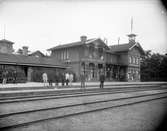 Stationen anlades 1862. Stationshuset har moderniserats i etapper
