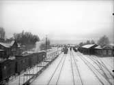 Stationen öppnad för trafik 31 december 1875.