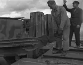 Färja för smalspår i hamnen