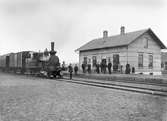 Skåne - Smålands Järnväg, SSJ lok 2. Västra station togs i bruk 1894.