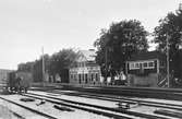 Stationen togs i bruk 1876. Belägen 32 km från Kil och 109 km från Ställdalen.