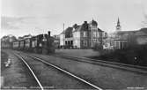 Stationen öppnades för trafik 1872. 1902 Byggdes nytt stations hus och  bangården utbyggdes. Stationshuset ersattes med ett nytt på 1950-talet.