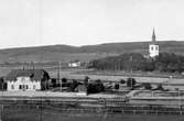 Stationen hette under en tiden fram till 1953  Kungsälvs Ytterby. Trafikplatsen öppnades 1907.