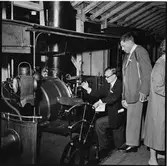 Besökare vid Järnvägsmuseumet i Tomteboda.