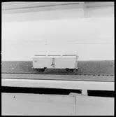 Modell av godsvagn för matvaror.