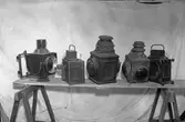 Div lyktor; Järnvägsmuseet. Brosignallykta fr Linköping   Ark nr 1285 Loklykta fr NBJ   Ark nr 5315 Semaforlykta fr NBJ Ark nr 5313 Semafor o skivssignallykta  fr NBJ  Ark nr 5314 Semaforlykta fr NBJ Ark nr 5316