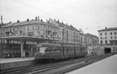 Holmenkollbanen vid Majorstuen. HKB 502 A - 502 B byggd på Skabo 1947.