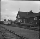 Moskosel station. På spåret en Hilding Carlsson rälsbuss.