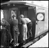 Statens Järnvägar, SJ utställning av modelljärnväg som är en gåva med anledningen av 100-årsjubileum 1956-12-01. Modellvagn SJ S03 1167.