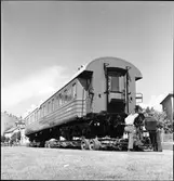 Vagnbjörntransport, Kalmar. Vagntransport från Kalmar Verkstad. Vagnbjörn är en anordning på vilken man lastar en järnvägsvagn för vidare befordran på landsväg till exempelvis industri som saknar järnvägsförbindelse.