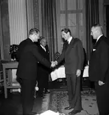 Statens Järnvägar SJ 1856-1956. 100-årsjubileum. Utställning av jubileumsgåvor.