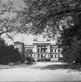 Lund, stadsmotiv med universitetet.
(Foto i samband med Blackebergs Lärov. tåghem)