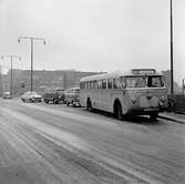 Statens Järnvägar, SJ buss B725. Visning av vägbussar, Klarabergsviadukten.