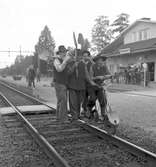 Dubbelspårsinvigningen Stockholm - Göteborg i Kilsmo. Rallartåget