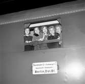 Staten Järnvägars Luciaflickor, 1958, på väg till Berlin