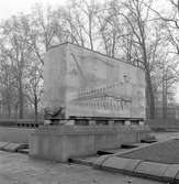 Sowjetisches Ehrenmal Treptower Park, minnesmärke över de soldater från Röda Armén som stupade under striderna i Berlin april-maj 1945. Bilden tagen i samband med Statens Järnvägar, SJ Lucias besök i Berlin 1958