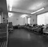 Sömmerskor vid tvättanläggningen i Hagalund