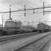 Statens Järnvägar, SJ F 697. SJ Q14u 100634. SJ Q14u 100996