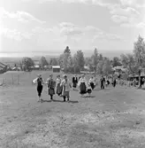 SNLC, Sunlit Nights Land Cruises. Dollartåg. Spelmanslag och dalkullor.