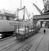 Värtahamnen. MS Sporades från Piraeus i Grekland. SJ Ore 90915