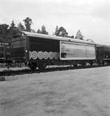 Statens Järnvägar, SJ Teu 38668, lastad med pappersrullar