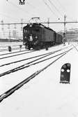 Stockholm Centralstation, vinterbild.  Statens järnvägar SJ Da 800