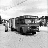 Ilgodspaket till Messlingen. SJ Landsvägsbuss 3593