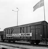 Godsvagn Statens Järnvägar SJ G. Godsvagn klar att rulla ombord på tågfärjan Statens Järnvägar SJ 