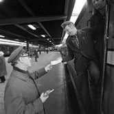 Tågledarstrejken avslutad. Pågick mellan 5 februari - 12 mars 1971.