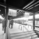 Statens Järnvägar SJ X1. Trafikstart för X1:orna inom AB Storstockholms Lokaltrafik