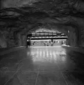 Förbindelse tunnel för gående. Stockholms T-bana.