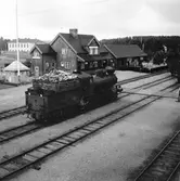Vedleldat ånglok vid Lycksele järnvägsstation.