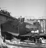 Isbrytarfärjan Starke under ombyggnad på Kockums i Malmö. Demolerad järnvägsvagn.