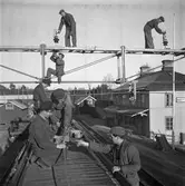 Arbetsbild som visar elektrifieringsarbete på sträckan Östersund-Storlien