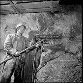 Bergborrare i arbete.