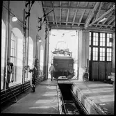 Rolf Oskarsson tar in SJ Hg 659 i stallet. Statens Järnvägar.