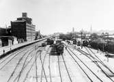 Malmö - Ystads Järnväg, MYJ lok 27 och MYJ lok 28 vid Malmö Västra Station.