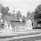Byringe station.