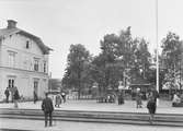 Stationen byggd 1875, påbyggd 1890 med en våning, bostad för stationsföreståndaren,