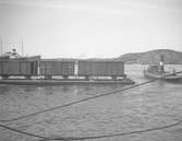 VGJ ,Västergötland - Göteborgs Järnväg 
Godsvagnspråm.  Pråmtrafiken i Göteborg
Omkring 1901 började VGJ med transporter inom hamnområdet i Göteborg. Man skaffade ett antal pontoner (pråmar) på vilka man kunde rulla på och av godsvagnar