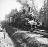 KYJ 7 med tåg.
KYJ , Kumla - Yxhults Järnväg