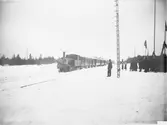 Stationen togs i bruk 1915.
Eksjö - Österbymo Järnväg, EÖJ Lok 1 med vagnar.