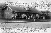 Järnvägsstation i Floby.
Efter 1912 bytte stationen namn från Sörby till Floda.
Stationen anlades 1868.
Vid järnvägsspåret mellan Skövde och Herrljunga