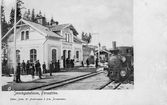 Järnvägsstation i Forsaström.
Trafikplats anlagd 1879
Smalspår 891mm
Vid järnvägsspåret mellan Åtvidaberg-Jenny-Västervik
