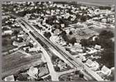 Flygfoto över Förslövsholm med stationsområdet i mitten.