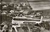 Flygfoto över Strandbaden station med omnejd.