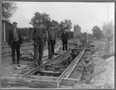 Montering av vagnvåg vid Jenny station.