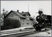Hammarslund station. Kristianstad-Hässleholms Järnvägar, CHJ lok 14.